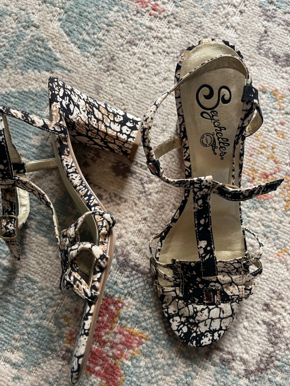Seychelles fabric sandals